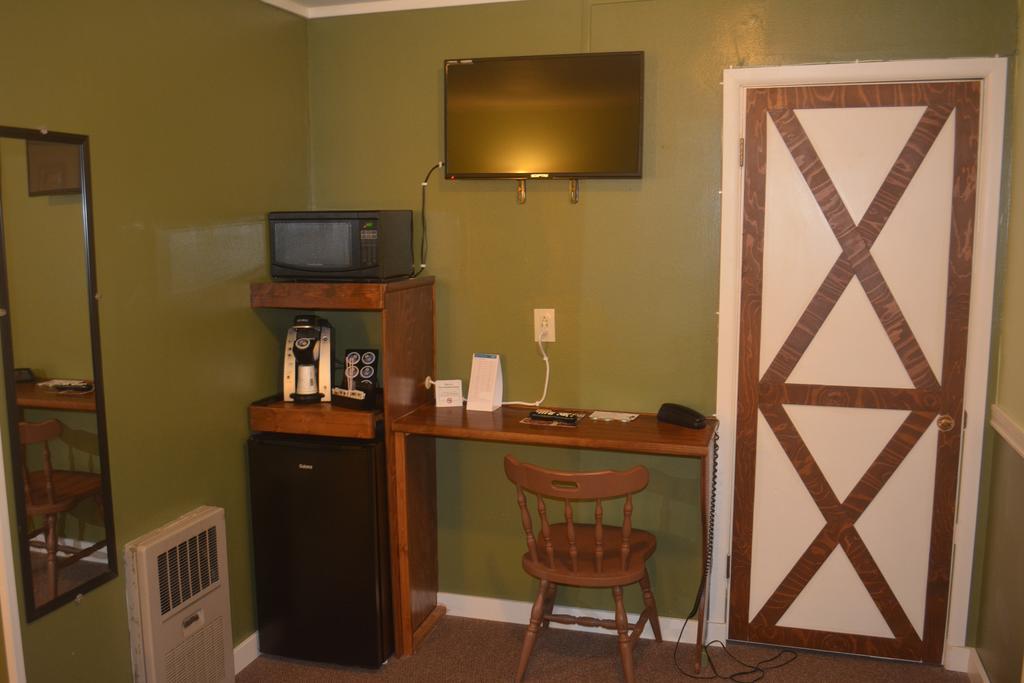 Country Motor Inn Livingston Kültér fotó