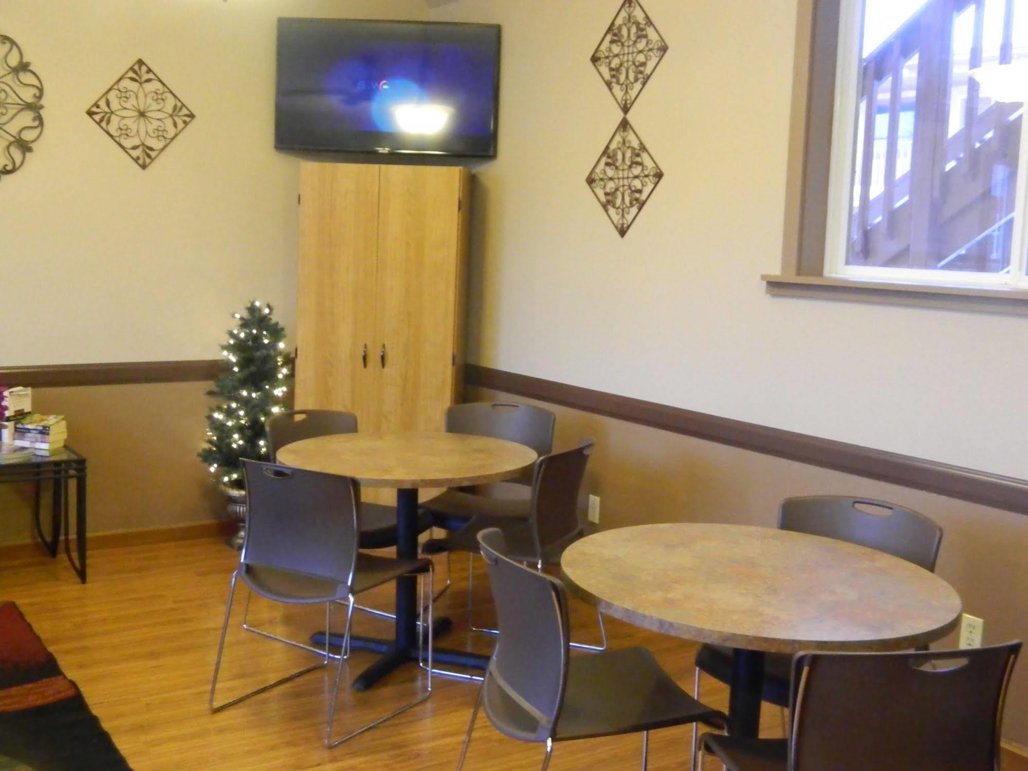 Country Motor Inn Livingston Kültér fotó